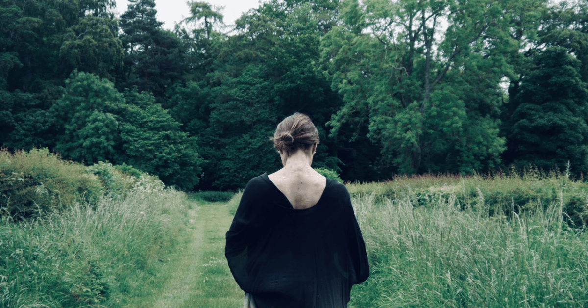 The Refill Revolution - Rohma Ejaz for Hood Magazine - Raven Botanicals