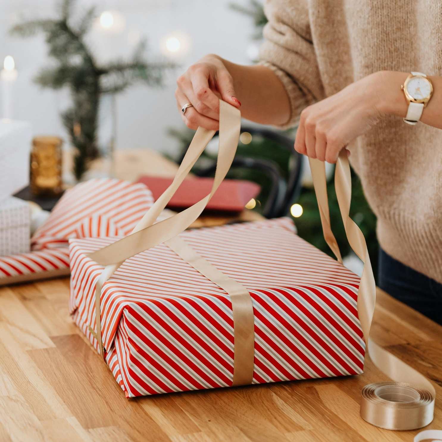 Luxury Gift Wrap - Raven Botanicals